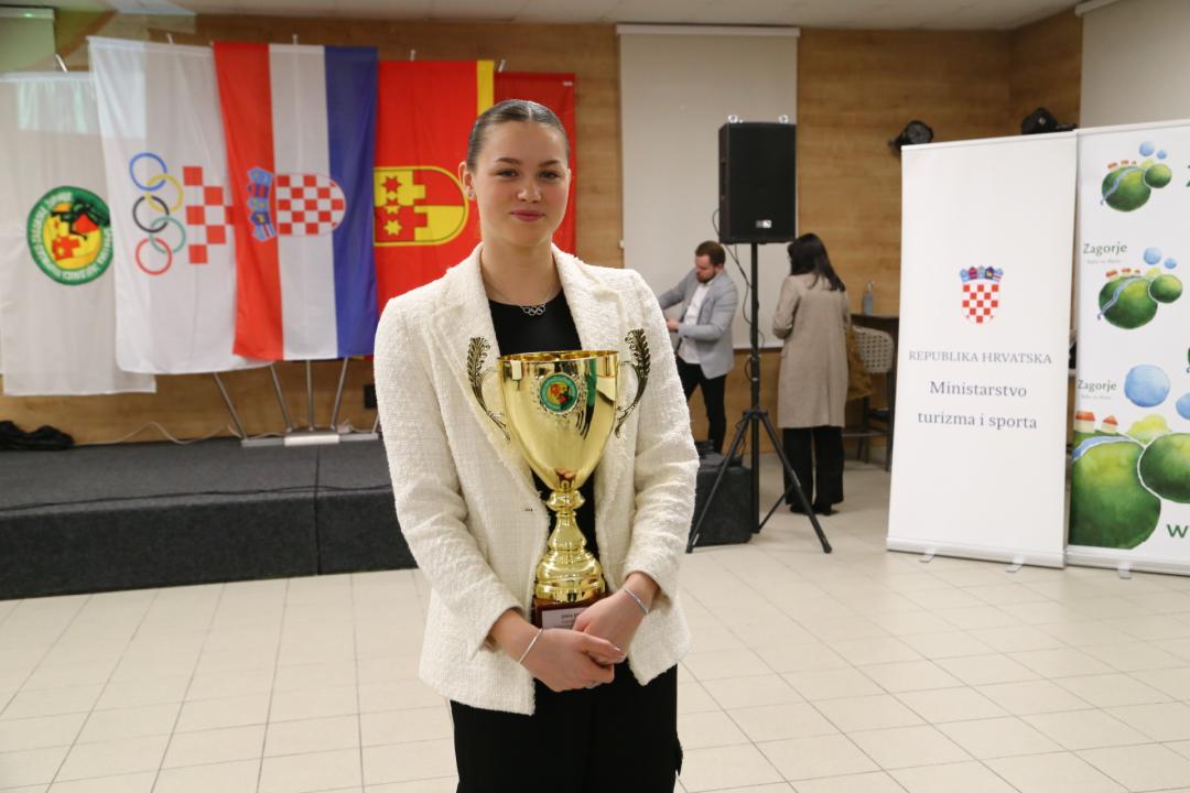 Jana Pavalić ponovo najbolja sportašica u županiji!